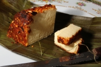 Sábado 22 de junio del 2013. La elaboración del queso tradicional en San Cristóbal de las Casas tiene una fuerte influencia naturista presente en su condimentación a base de especies, condimentos y hierbas aromáticas. Sábado 22 de junio del 2013. La elaboración del queso tradicional en San Cristóbal de las Casas tiene una fuerte influencia naturista presente en su condimentación a base de especies, condimentos y hierbas aromáticas.
