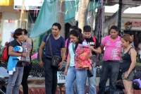 Viernes 22 de Noviembre del 2013. Tuxtla Gutiérrez. Esta mañana continua el levantón del plantón del movimiento magisterial mientras que el ayuntamiento de Tuxtla realiza el operativo de limpieza del primer cuadro de la ciudad.