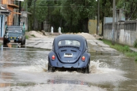 Lluvia en San Cristóbal y Tuxtla.  Las ciudades de San Cristóbal de las Casas han presentado algunos encharcamientos menores durante las lluvias de los días pasados debido al estado en que se encuentran las vialidades de estas ciudades.   La ciudad de San