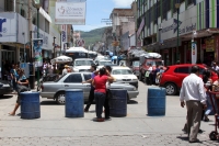 Lunes 7 de julio del 2014. Tuxtla Gutiérrez. Locatarios de los diferentes mercados de la ciudad continúan exigiendo a las autoridades que se aplique la fuerza pública a los ambulantes y que continuaran realizando actividades de defensa del comercio formal