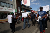Lunes 6 de julio del 2015. Tuxtla Gutiérrez. Locatarios de Arriaga marchan y exigen a las autoridades estatales su intervención en esta localidad