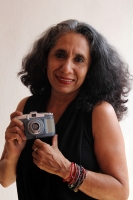 Viernes 3 de febrero del 2017.Tuxtla Gutiérrez. La fotógrafa chiapaneca María Auxilio Ballinas presenta en la Universidad Autónoma de Chiapas  su investigación: Fotografías y relatos para evocar la memoria de un pueblo inundado, investigación realizada en