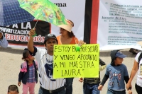 Miércoles 25 de septiembre del 2013. Tuxtla Gutiérrez. En estos momentos la marcha del magisterio llega al crucero del Puente sin fuente para continuar hacia el centro de la capital de Chiapas.