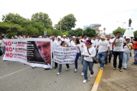 Miércoles 4 de septiembre del 2013. Tuxtla Gutiérrez. Con fuertes consignas para los medios de comunicación se cumplen seis días del paro magisterial en la capital del estado de Chiapas.