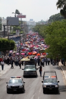 Viernes 15 de agosto del 2014. Tuxtla Gutiérrez. Maestros del movimiento federalizado marchan esta mañana de oriente a poniente de la capital del estado de Chiapas.