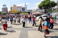 Jueves 21 de noviembre del 2013. Tuxtla Gutiérrez. Los líderes del movimiento magisterial hablan en conferencia de prensa sobre la minuta de trabajo firmada con las autoridades y afirman que todavía no han comprometido a levantar el plantón del primer cua