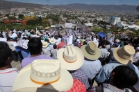 Domingo 19 de febrero del 2017. Tuxtla Gutiérrez. Andrés Manuel López Obrador reúne a sus simpatizantes este medio día en el parque Morelos-Bicentenario