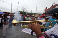 Lunes 22 de agosto del 2016. Tuxtla Gutiérrez. La manifestación del movimiento magisterial inicia con una macha del lado poniente de la capital del estado de Chiapas para que esta semana continúe con bloqueos y tomas de instalaciones de CFE, SMAPA, gasoli