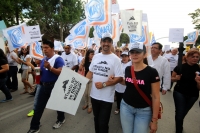 Sábado 29 de agosto del 2015. Tuxtla Gutiérrez. Paco Rojas Toledo, ex candidato a la alcaldía de Tuxtla durante la manifestación de esta tarde después de que el tribunal electoral local validara los comicios para el ayuntamiento de la capital de Chiapas.