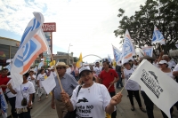 Sábado 29 de agosto del 2015. Tuxtla Gutiérrez. Paco Rojas Toledo, ex candidato a la alcaldía de Tuxtla durante la manifestación de esta tarde después de que el tribunal electoral local validara los comicios para el ayuntamiento de la capital de Chiapas.