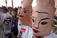 Sábado 29 de noviembre del 2014. Teopisca. Los jóvenes de Santo Tomas Oxchuc interpretan las danzas tradicionales de su comunidad durante la realización del Festival Maya-Zoque-Chiapaneca el cual es organizado por el CELALI con la participación de más de 