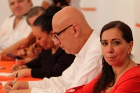Viernes 11 de octubre del 2013. Tuxtla Gutiérrez. Dante Delgado Acompaña a María Elena Orantes y a Emilia González durante la inauguración del edificio de esta organización política en la capital de Chiapas.