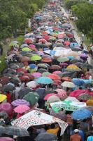 Jueves 24 de octubre del 2013. Tuxtla Gutiérrez. Este medio día da inicio la mega marcha magisterial desde el crucero de la Pochota hacia el centro de esta ciudad.