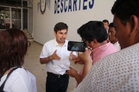 Viernes 3 de marzo del 2017. Tuxtla Gutiérrez. Guillermo Rafael Santiago Rodríguez, el joven diputado federal de Morena continua denunciando las corruptelas del gobierno chiapaneco describiendo la crisis que se vive en el sector salud en este estado del s