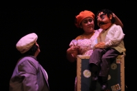 Sábado 2 de septiembre del 2017. Tuxtla Gutiérrez. El cierre de la Muestra Estatal de Teatro se lleva a cabo esta noche en donde se selecciona la obra originaria de Tonalá para presentar al Chiapas en la Muestra Regional Sur-Sureste que se llevara a ca