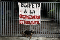 Martes 8 de octubre del 2013. El movimiento magisterial suma la toma de escuelas en diferentes partes del estado con lo que esta mañana permanecen cerrados los Cetis, Cobach y Conalep en varios municipios de la entidad