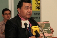 Miércoles 22 de octubre del 2014. Tuxtla Gutiérrez. Foto/Juan Carlos Calderón García. Presentan a través de la Junta de Coordinación Política del H Congreso del Estado el Libro "Fundador de la UNACH" Manuel Velasco Suárez, por el Autor Dr. Rodolfo Calvo F