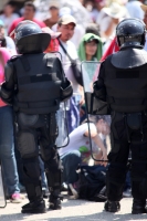 Miércoles 16 de octubre del 2013. Tuxtla Gutiérrez. Aspecto de la movilización policiaca en las cercanías de La Pochota durante el bloqueo magisterial de este medio día