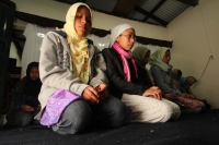 Lunes 6 de julio del 2015. San Cristóbal de las Casas. La comunidad Islámica Ahmadia de la Mezquita Baitul Atta, conformada con familias indígenas de los altos de Chiapas, celebran la tercera semana del Ramadán en la humilde construcción de la zona norte 