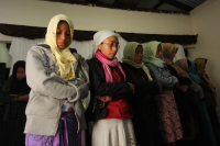 Lunes 6 de julio del 2015. San Cristóbal de las Casas. La comunidad Islámica Ahmadia de la Mezquita Baitul Atta, conformada con familias indígenas de los altos de Chiapas, celebran la tercera semana del Ramadán en la humilde construcción de la zona norte 