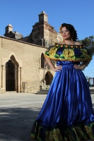Viernes 10 de enero del 2014. Chiapa de Corzo. La Chiapaneca. Las bellas mujeres de Chiapa de Corzo visten con coquetería y pundonor el que es considerado uno de los trajes tradicionales más bellos de México.