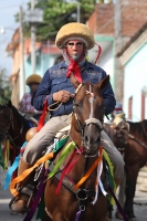 Sábado 8 de agosto del 2015. Chiapa de Corzo. Los Alférez y Naguares recorren las calles de la comunidad ribereña y culminan en recorrido en la representación de las batallas y luchas de las comunidades indígenas de la depresión central de Chiapas durante