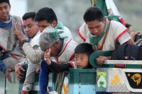 Domingo 11 de diciembre del 2016. Chiapa de Corzo. Los peregrinos recorren las carreteras chiapanecas para visitar las diferentes ermitas para venerar a la virgen de Guadalupe