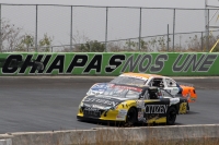 Sábado 12 de abril del 2014. Tuxtla Gutiérrez. La prueba de salida de la tercera carrera de la temporada de la Nascar México 2014 en el Ovalo Chiapas ubicado en las cercanías de la capital de este estado del sureste de México.