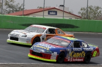 Sábado 12 de abril del 2014. Tuxtla Gutiérrez. La prueba de salida de la tercera carrera de la temporada de la Nascar México 2014 en el Ovalo Chiapas ubicado en las cercanías de la capital de este estado del sureste de México.