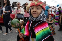 Lunes 4 de enero del 2016. Chiapa de Corzo. Los niños Parachicos y las pequeñas Chiapanecas en el día del Niño de Atocha