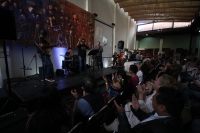 Viernes 18 de agosto del 2017. Tuxtla Gutiérrez. El legendario grupo de rock chiapaneco Octopuss al final de su presentación en el aniversario del Museo Café.