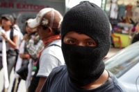 Jueves 2 de octubre del 2014. Tuxtla Gutiérrez. Organizaciones sociales, campesinas y del transporte de la zona Fronteriza y Altos llegan a la plaza central para iniciar un platón indefinido en contra de las políticas estructurales estatales y federales.