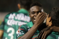 Sábado 10 de enero del 2015. Tuxtla Gutiérrez. Aspectos del partido entre Jaguares de Chiapas y Guadalajara, esta noche en el estadio Zoque de la capital del estado de Chiapas.