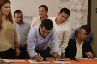 Viernes 26 de agosto del 2016. Tuxtla Gutiérrez. Conferencia de prensa de la propuesta #ChiapasSinFuero que presenta el partido Movimiento Ciudadano y que Paco Rojas suscribe esta mañana