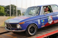 Lunes 12 de octubre del 2015. Tuxtla Gutiérrez. Los automóviles de época que participaran en el Rally La Carrera Panamericana 2015 llegan a la capital del estado de Chiapas donde partira siguiendo la ruta hacia el norte del país.