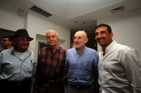 Viernes 21 de octubre del 2016. Tuxtla Gutiérrez. Felipe Bravo Mena y Carlos Medina Plasencia del partido Acción Nacional durante su visita a Tuxtla y antes de su conferencia de prensa desayunan con organizaciones ciudadanas con quienes proponen la recons