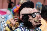 Lunes 2e de septiembre del 2014. San Cristóbal de las Casas. Los personajes y danzantes se encuentran en el Llamado de los Festejos de la Señora de la Merced.