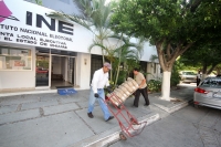 Viernes 15 de mayo del 2015. Tuxtla Gutiérrez. Con la llegada de las urnas para la consulta infantil inicia la distribución de la paquetería electoral para el proceso de elección de representantes federales en Chiapas.