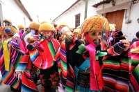 Miércoles 15 de enero del 2014. Chiapa de Corzo. Esta mañana da inicio al tradicional recorrido de Los Parachicos donde estos personajes vestidos con sarapes y mascaras de madera bailan y gritan vivas a los Patronos de esta comunidad de la Ribera del Rio Miércoles 15 de enero del 2014. Chiapa de Corzo. Esta mañana da inicio al tradicional recorrido de Los Parachicos donde estos personajes vestidos con sarapes y mascaras de madera bailan y gritan vivas a los Patronos de esta comunidad de la Ribera del Rio