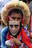 Lunes 18 de enero del 2016. Chiapa de Corzo. Chiapanecas y Parachicos recorren las calles de la colonial ciudad de la ribera del rio Grijalva durante las celebraciones patronales en la fiesta Grande de Chiapas. Lunes 18 de enero del 2016. Chiapa de Corzo. Chiapanecas y Parachicos recorren las calles de la colonial ciudad de la ribera del rio Grijalva durante las celebraciones patronales en la fiesta Grande de Chiapas.