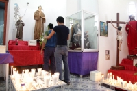 Sábado 14 de mayo del 2016. Tuxtla Gutiérrez. El culto a San Pascual Bailón se celebra durante todo el año en la ermita de la iglesia ortodoxa mexicana y en el mes de mayo se festejan las fiestas patronales a cargo de la comunidad Zoque quienes realizan e