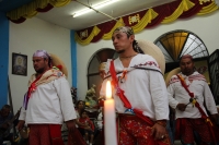 Jueves 22 de diciembre del 2016. Tuxtla Gutiérrez. La danza de los pastores zoques. La comunidad de Zoque realiza el elegante Baile de Pastores, danza que consta de complicados pasos acompañados por los músicos tradicionales en tres grupos de una docena d