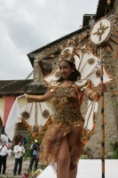 Lunes 11 de julio. Jóvenes copainaltecos realizan la presentación de las danzas tradicionales de la comunidad durante el evento de Patrimonito 2011 organizado por el Comité Raíces de mi Pueblo y el comité del Servicio Voluntario Internacional de la Unesco