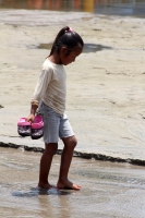 Lunes 3 de agosto del 2015. Chiapa de Corzo. Aspectos de los playones que se han formado por el control fluvial que CFE realiza en las aguas del rio Grijalva.