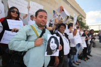 Lunes 3 de agosto del 2015. Chiapa de Corzo. Periodistas de Chiapas en marcha por el asesinato del fotoperiodista Rubén y 4 mujeres en un departamento de la col Narvarte en el DF.