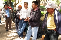 Lunes 27 de agosto del 2012. San Cristóbal de las Casas, Chiapas. IndÃgenas discriminados y retenidos por sufragar por un partido diferente al decidido en asamblea en las elecciones pasadas, sufren la segregación en el ejido Galeana del municipio de La In Lunes 27 de agosto del 2012. San Cristóbal de las Casas, Chiapas. IndÃgenas discriminados y retenidos por sufragar por un partido diferente al decidido en asamblea en las elecciones pasadas, sufren la segregación en el ejido Galeana del municipio de La In