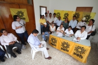 Martes 10 de julio del 2012. Tuxtla Gutiérrez, Chiapas. Militantes del PRD manifiestan su encono por los resultados alcanzados en las elecciones y afirman que continuaran luchando para impugnar varias alcaldías en el estado.