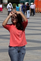 Viernes 7 de noviembre del 2014. Tuxtla Gutiérrez. Los estudiantes chiapanecos inician esta tarde Las Jornadas de Protestas Alternativas proponiendo respeto y actividades culturales para manifestar apoyo a los estudiantes de Ayotzinapa cantando el Himno a