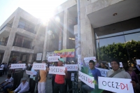 Domingo 5 de febrero del 2017. Tuxtla Gutiérrez. Organizaciones independientes protestan esta mañana durante los festejos del día de la Constitución Mexicana y en contra de las reformas estructurales y los aumentos derivados del Gasolinazo.