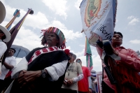 Lunes 18 de julio del 2016. Tuxtla Gutiérrez. Durante la manifestación del Pueblo Creyente en apoyo al Movimiento Magisterial en contra de la Reforma Educativa, indígenas y maestros realizan un acto religioso en la plaza central de la capital del estado d